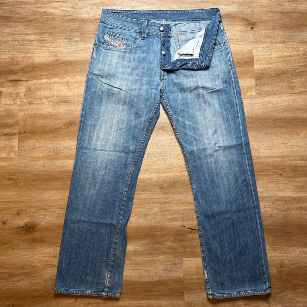 Diesel Levan Jeans Mens 32x29 Blue Straight Leg Button Fly Denim Skater Y2K